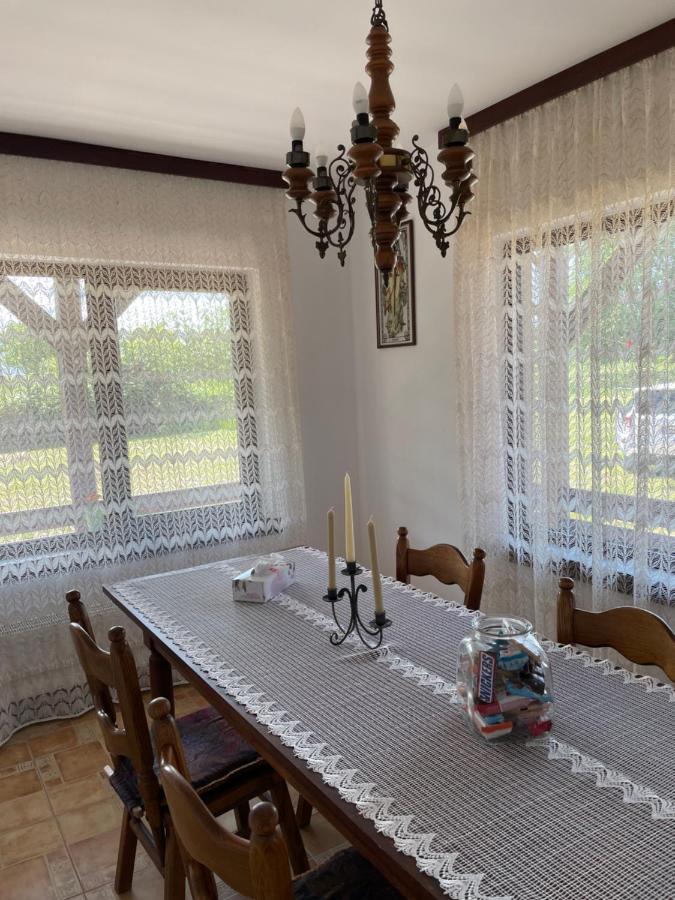 Casa La Doi Nuci Hotell Bradet  Eksteriør bilde