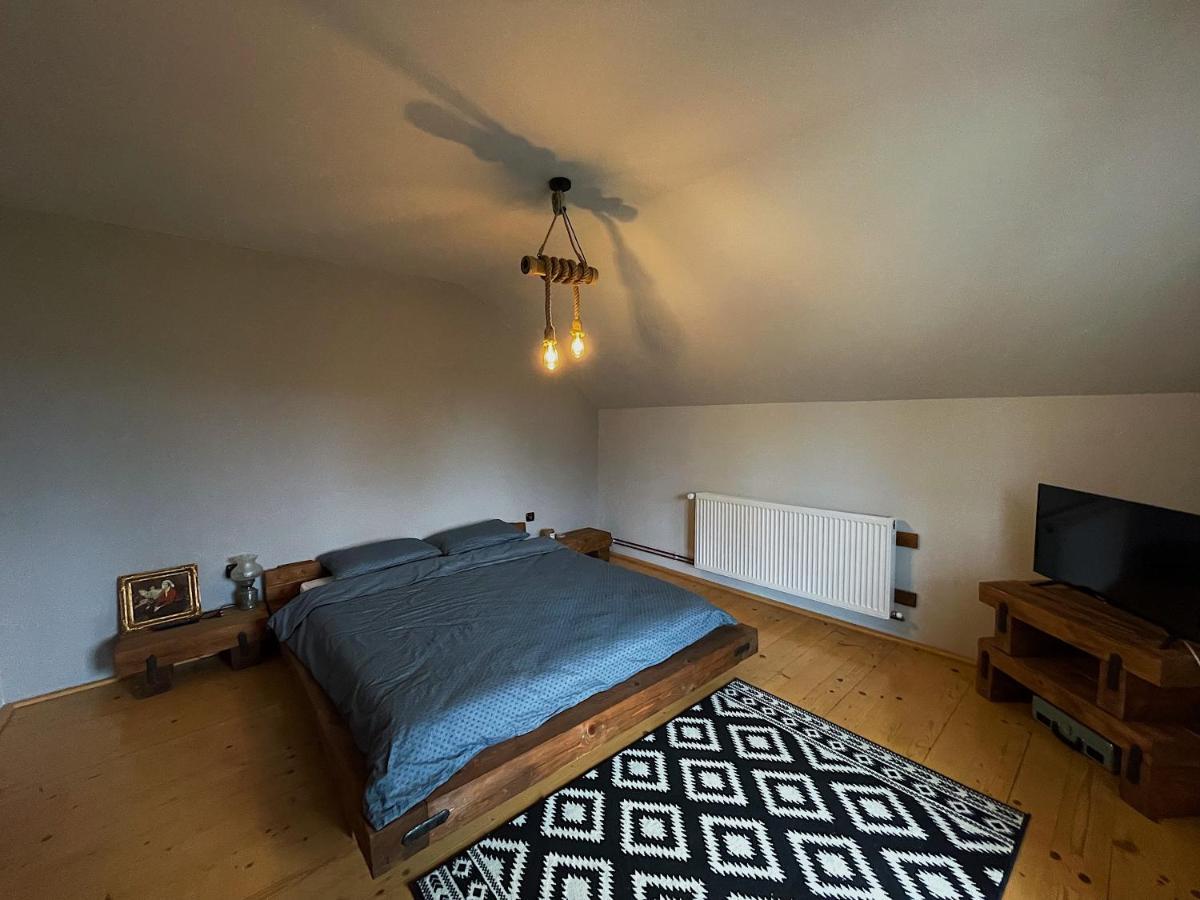 Casa La Doi Nuci Hotell Bradet  Eksteriør bilde