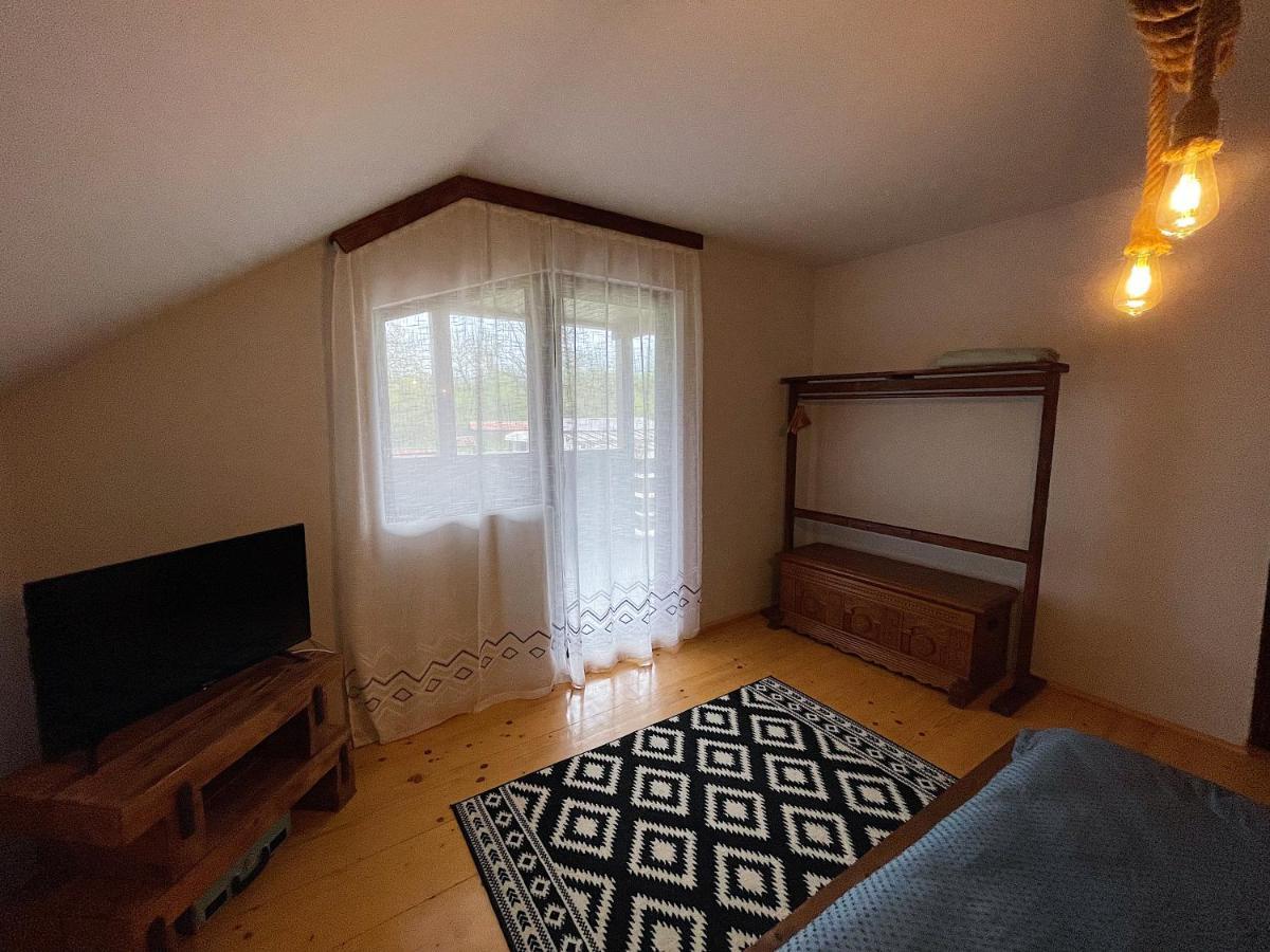 Casa La Doi Nuci Hotell Bradet  Eksteriør bilde